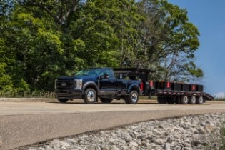 2023 Ford Super Duty F-450 XL w/ Max Tow